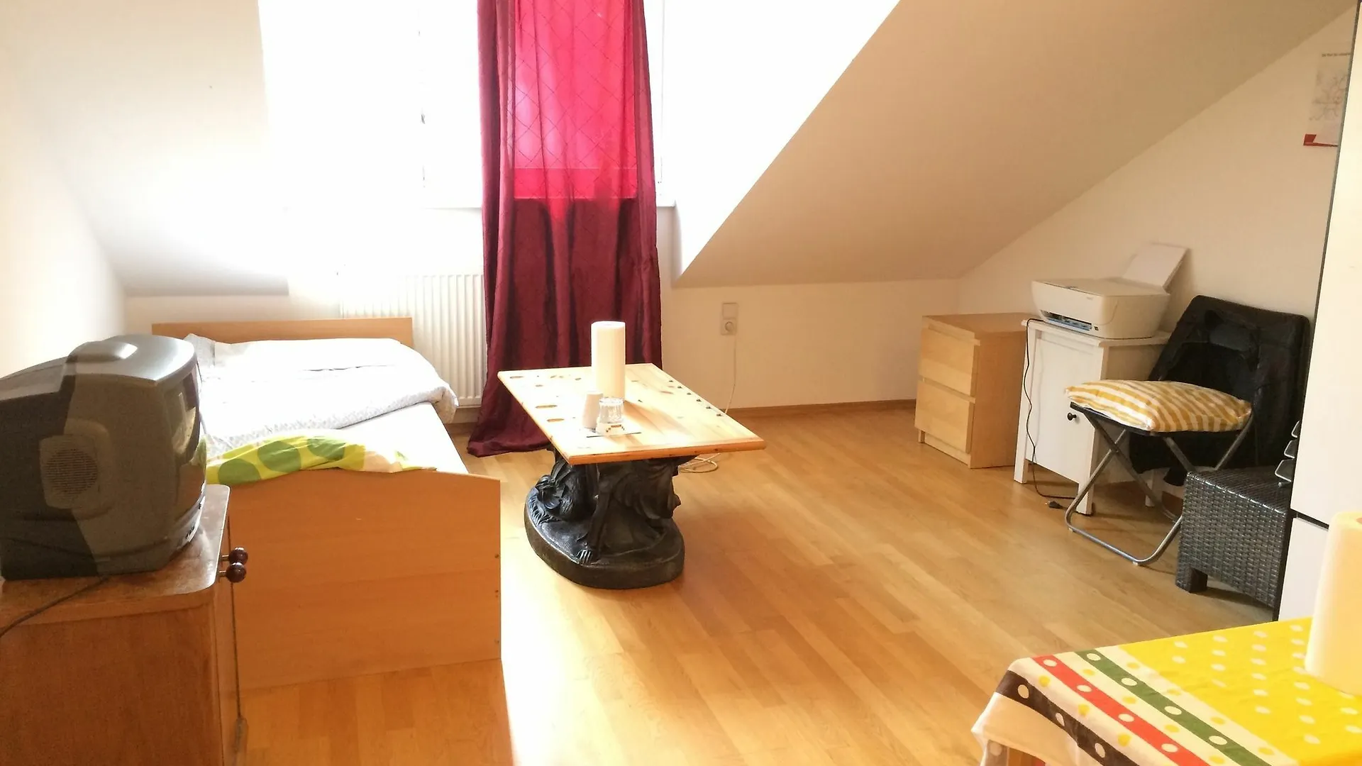 **  Sunshine And Charity Hotel Vienna Austria